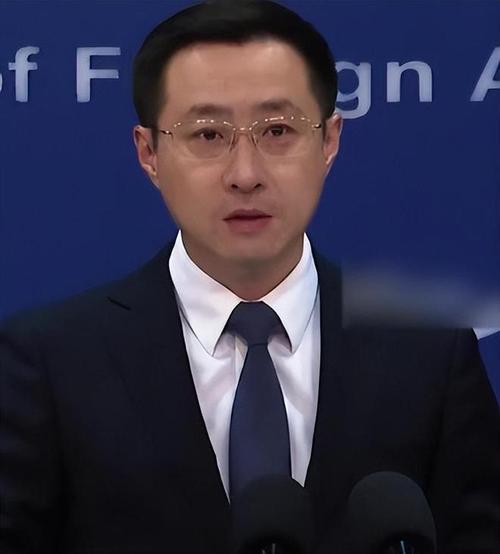 我外交部话音刚落，港口将被收购？黑石集团高层赴京，要上硬菜了