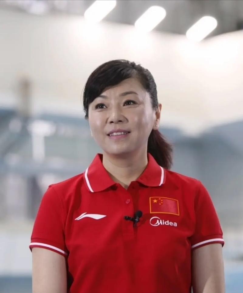 中国跳水领队周继红光荣退休，就是她让陈若琳亲自带全红婵的