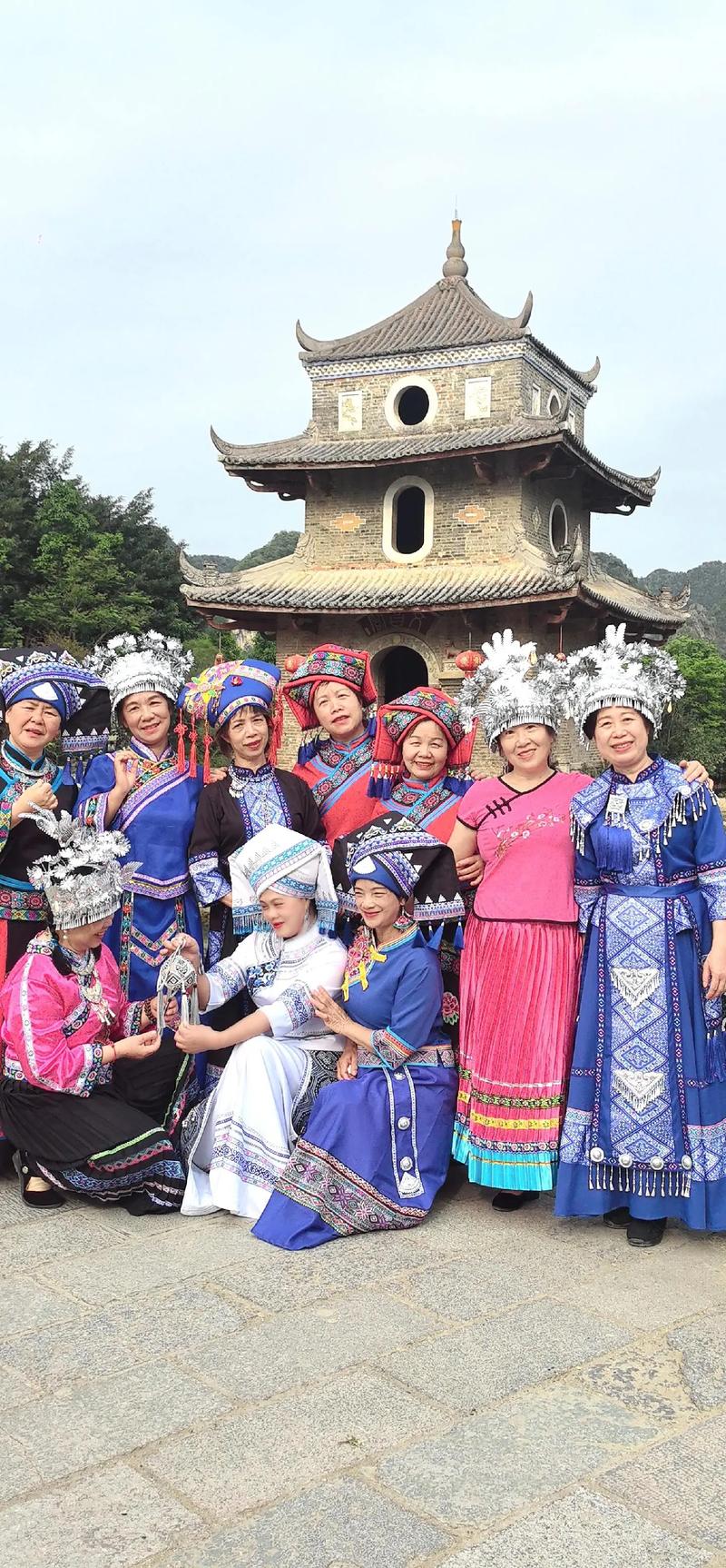 柳州三月三#金玲花开＃对山歌