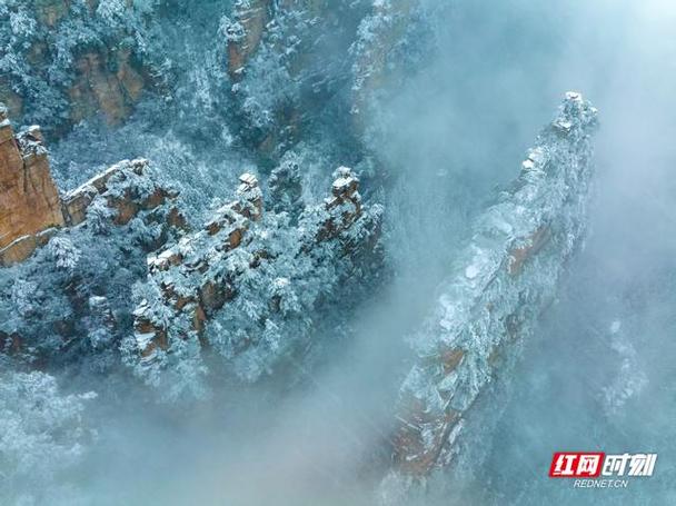 再降春雪！五台山景区梦幻“换装”