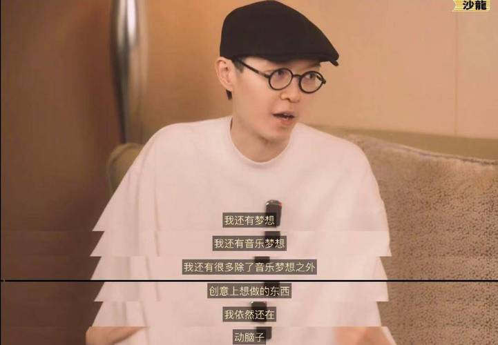 顶流男星突退圈！背后真相撕开娱乐圈遮羞布，网友：早该这么做了