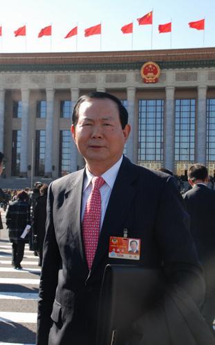 失联9天后，75岁的中国人寿原党委书记、总裁杨超，被查！上海人