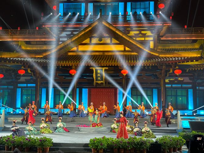 牡丹文化节期间，洛阳多家文博场馆延时开放