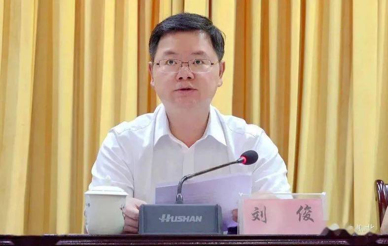 济南警方依法刑拘两名男子，详情通报