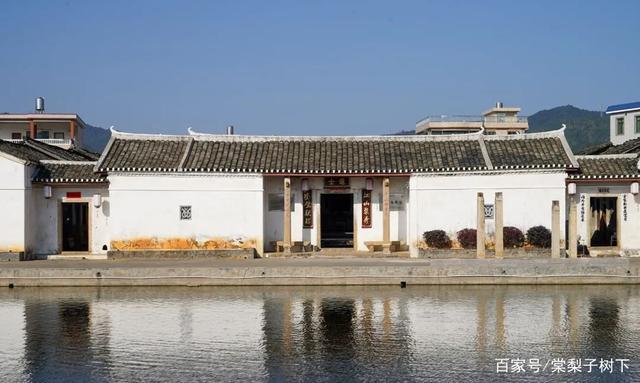 广东兴宁这个屋，出了航空母舰总设计师，年仅32岁
